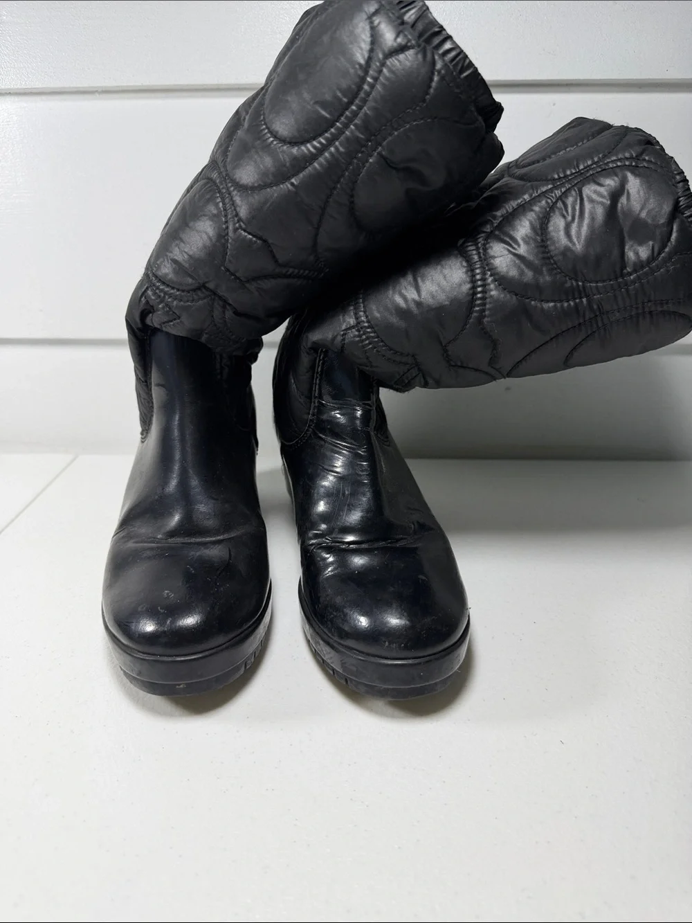 Coach Cantina Boots Quilted Wedge Puffer Black Pull On, size 5.5B